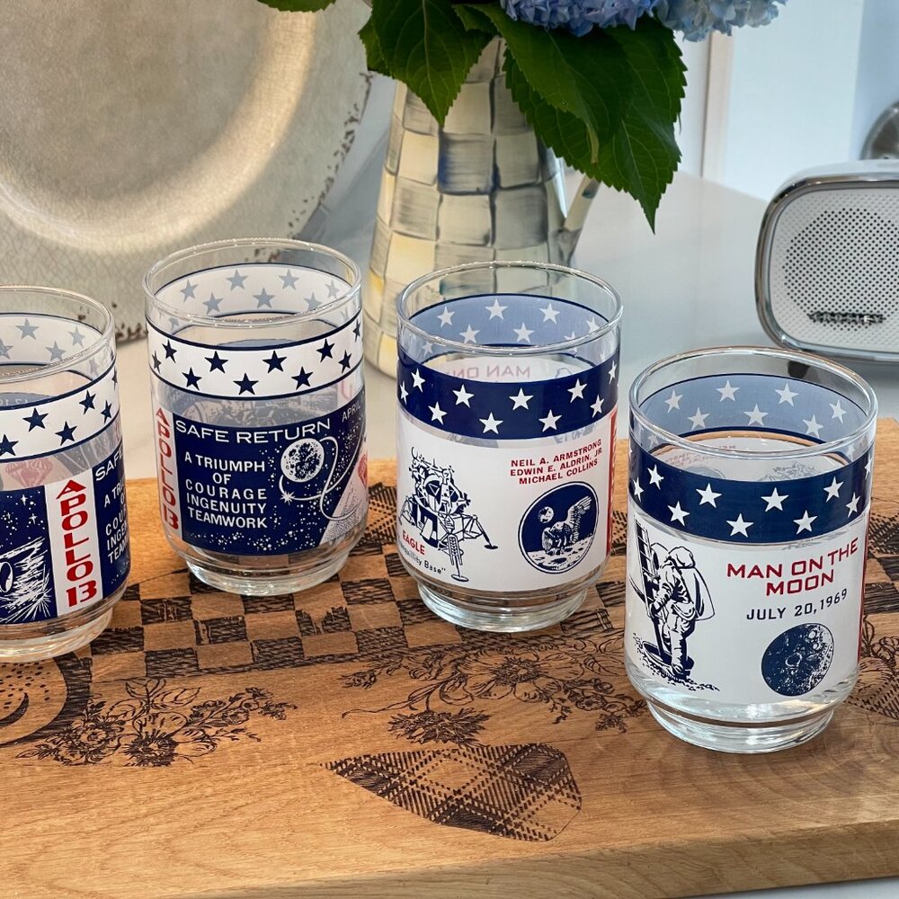 VINTAGE (Set of 4) 1969 Apollo 11 & 13 Glasses + NASA Coasters